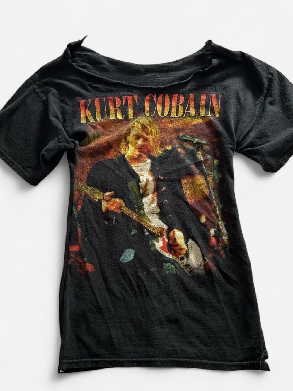 Kurt Cobain Black Band Tee